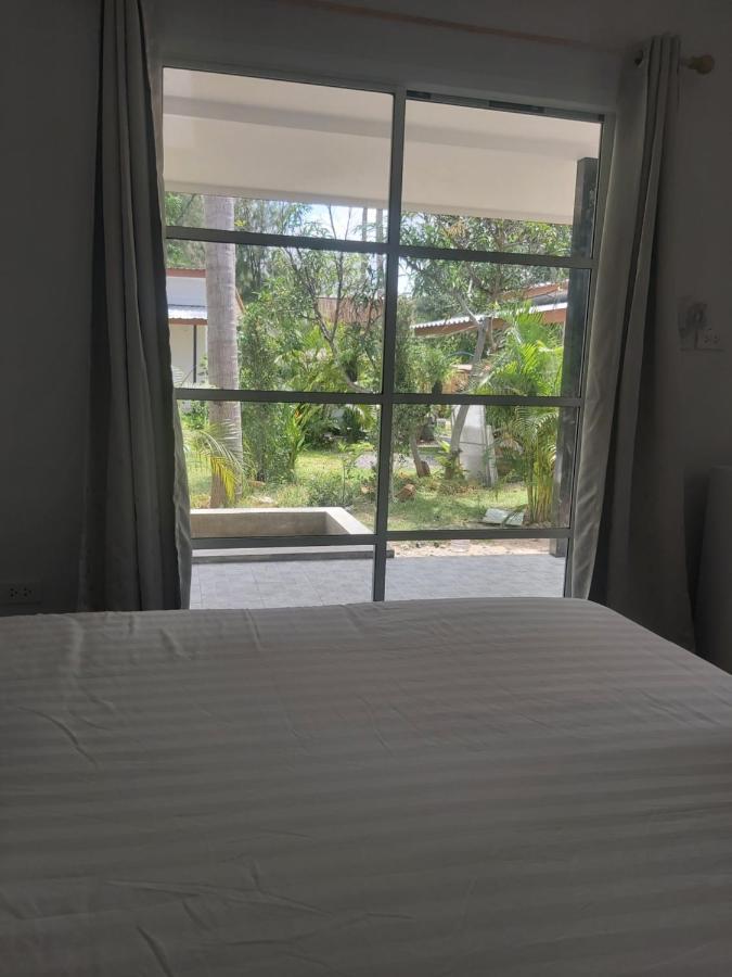 Nice Home Stay At Samroiyod Baanphakrimlay Buitenkant foto
